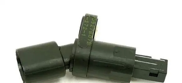 Audi TT Mk1 ABS wheel speed sensor 1J0927807B