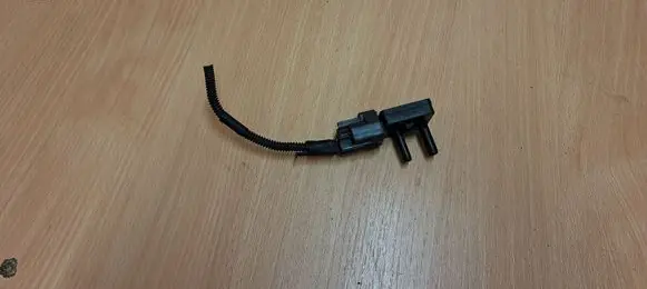 Volvo V50 Exhaust gas pressure sensor 30785486AA 30785486 6G9N5L200AB