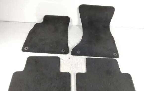 Audi A5 8T 8F Car floor mat set 8K1863691B