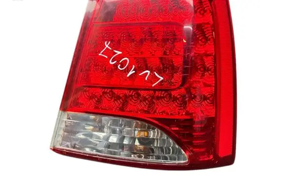 KIA Sorento Rear/tail lights 924022P12 A045048