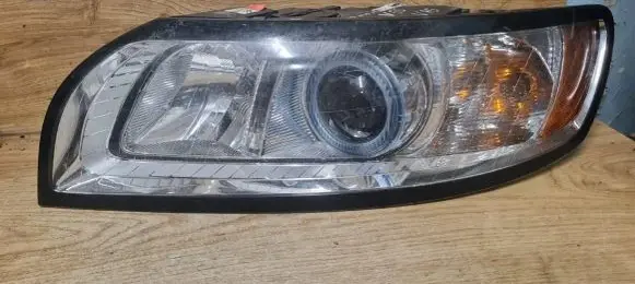 Volvo V50 Headlight/headlamp 31299613 1307022810