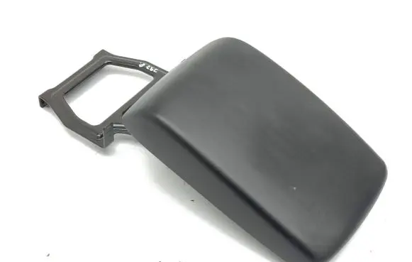 Mazda CX-5 II Armrest