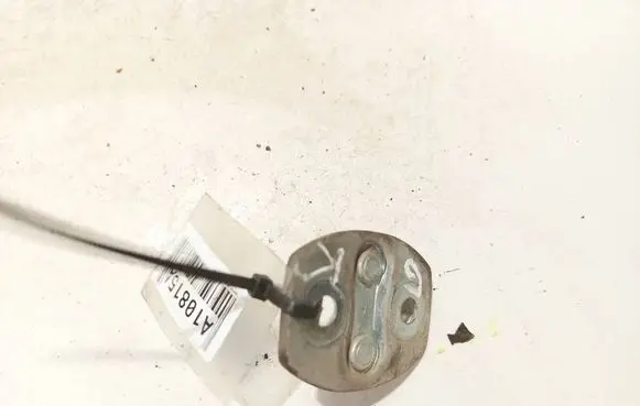 Toyota Aygo AB10 Rear door lock loop/hook striker 