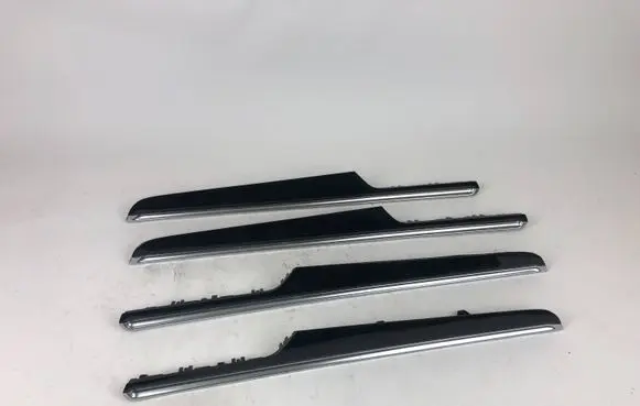 Porsche Macan (95B) Door card panel trim set 95B867062 36165596
