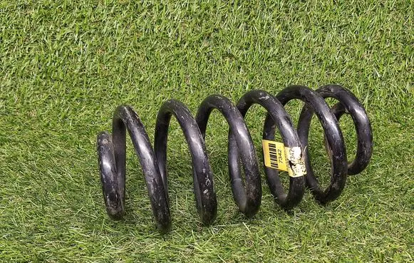 Opel Mokka Rear coil spring 95367342