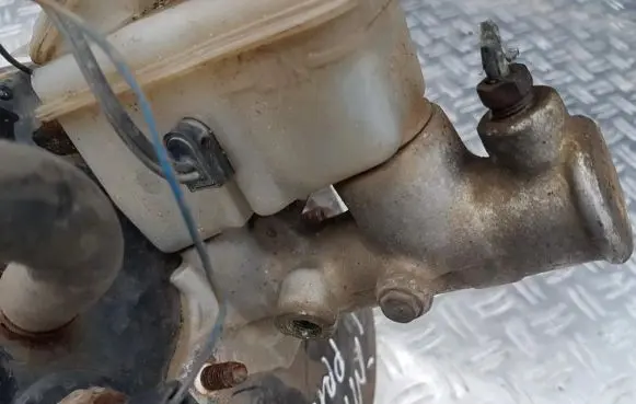 Mazda Premacy Master brake cylinder