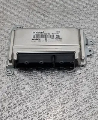 Smart ForTwo II Engine control unit/module A1329000900 0261S06403 1039S42974
