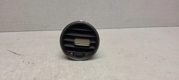 Fiat Bravo Dash center air vent grill 226540