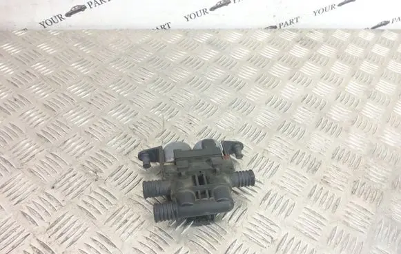 BMW X5 E53 Coolant heater control valve 8374995