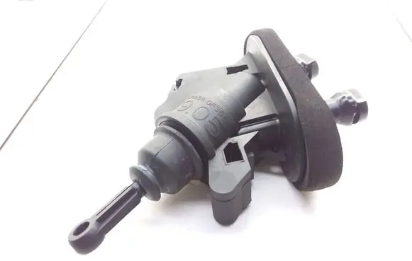Ford Fusion Clutch master cylinder 511035310