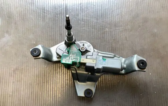 Peugeot 4007 Rear window wiper motor 33885