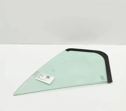Opel Vivaro Front door vent window glass four-door 93867824 43R011057