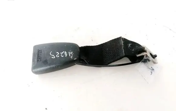 Mitsubishi Carisma Rear seatbelt buckle