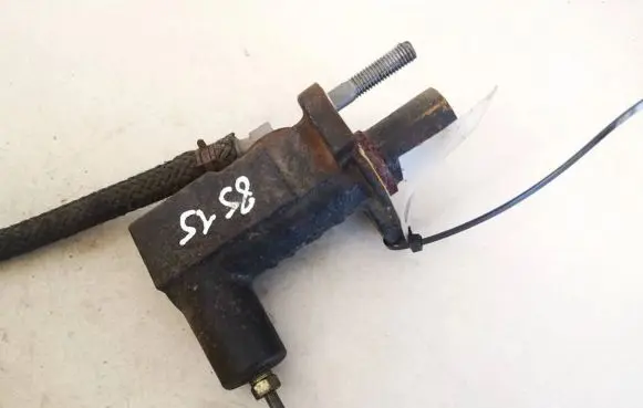 Clutch master cylinder