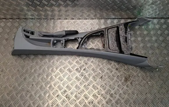 BMW 1 E81 E87 Center console S27705401 7078571