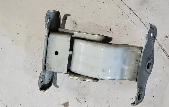 Renault Trafic III (X82) Rear door lower hinge 904108626R 93458937
