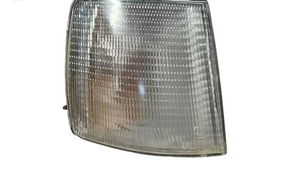 Volkswagen PASSAT B3 Front indicator light 185275B 183313 010396