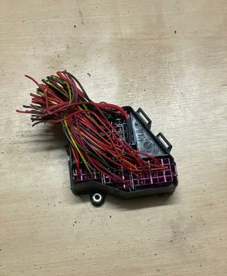 Audi A6 S6 C5 4B Fuse box set 8D1941824