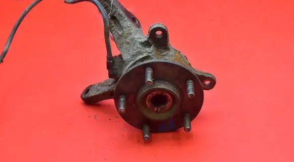 Mitsubishi Outlander Front wheel hub spindle knuckle