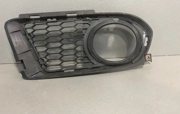 BMW 3 E92 E93 Front fog light trim/grill 8041182 15857711