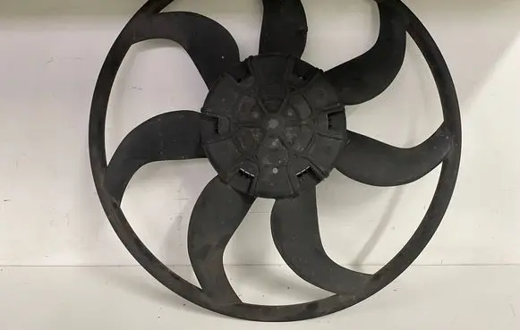BMW 5 E60 E61 Fan impeller 313613298