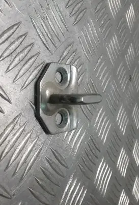 Volvo V40 Rear door lock loop/hook striker 31391833