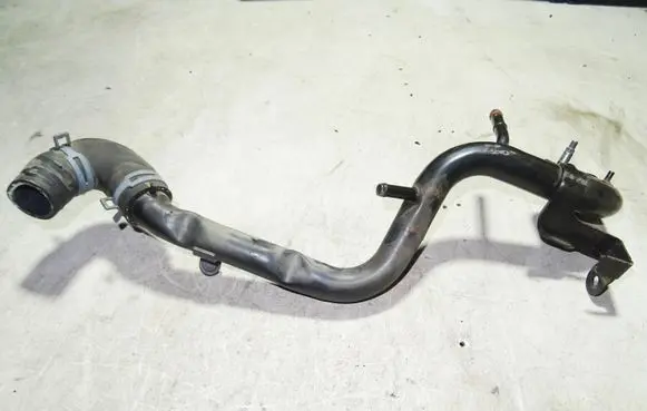 Audi A4 S4 B6 8E 8H Engine coolant pipe/hose 038121071S