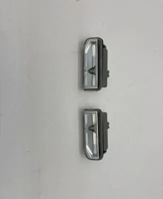 Lexus IS 220D-250-350 Number plate light