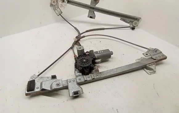 Citroen Berlingo Front door window regulator with motor 0130821762