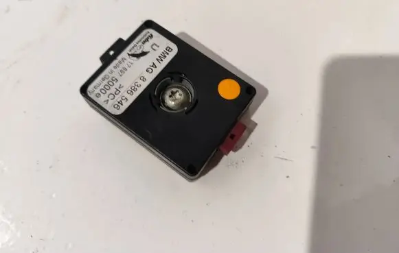 BMW 3 E46 Antenna control unit 8386546 176975000