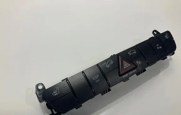 Mercedes-Benz ML W164 Hazard light switch A1648709910 03754749 1648709910