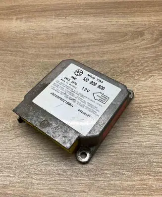 Volkswagen Golf IV Airbag control unit/module 1J0909609 5WK42800 USED