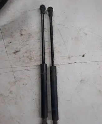 BMW 5 E39 Front bonnet/hood damper/strut 8174868
