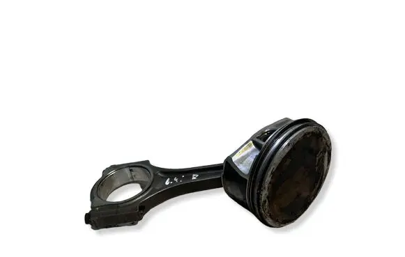 Dodge Challenger Piston with connecting rod 
