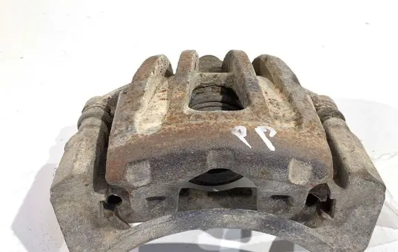 Jeep Cherokee III KJ Front brake caliper 