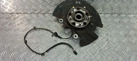 KIA Sorento Front wheel hub