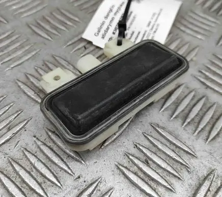 BMW iX Tailgate/boot open switch button 7315602