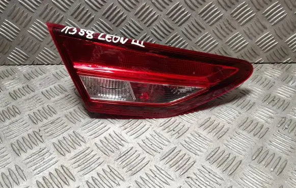 Seat Leon (5F) Rear/tail lights 5F0945093D 90042872 900428720BFM