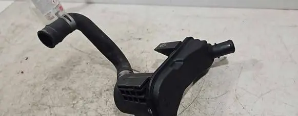 Breather/breather pipe/hose