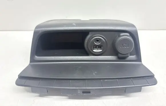 Peugeot 208 I USB socket connector 9674655277 44521M
