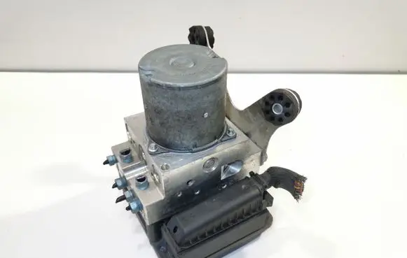 BMW 5 F10 F11 ABS Pump 34516852820 6852820