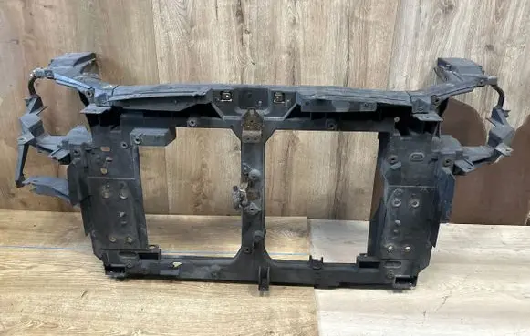 Infiniti FX Radiator support slam panel