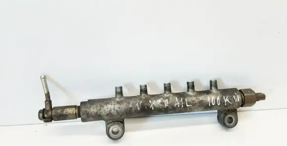 Nissan X-Trail T30 Fuel main line pipe 610009F29