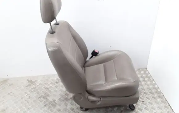 Front passenger seat