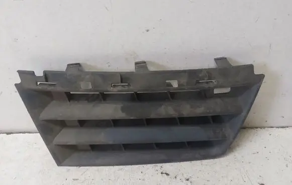 Renault Scenic II - Grand scenic II Front bumper lower grill 8200140330