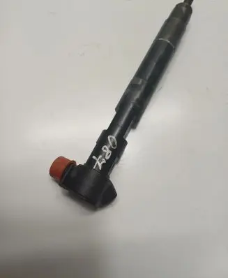 Mercedes-Benz E W212 Fuel injector A6510703087