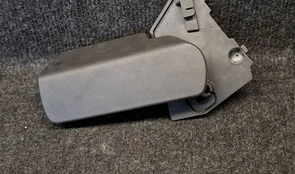 Volkswagen Touareg II Engine bonnet (hood) release handle 7P0823633 4L1823533A