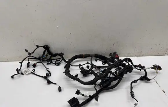 Jaguar E-Pace Engine installation wiring loom M8D29137BB UEP4E50283167000 L4P312C508