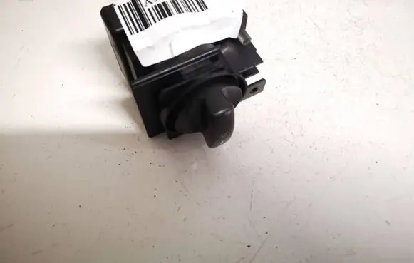 Mercedes-Benz B W245 Light switch 1695451004