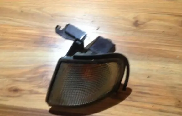 Front indicator light